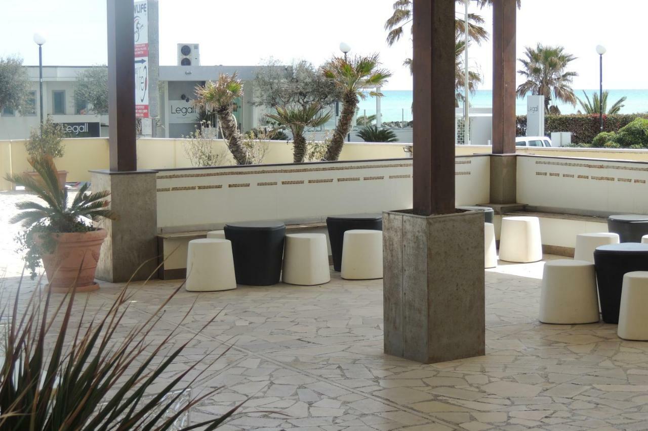 Interno 132 Apartman Porto San Giorgio Kültér fotó